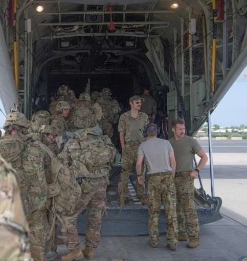 US military heads to Somalia
